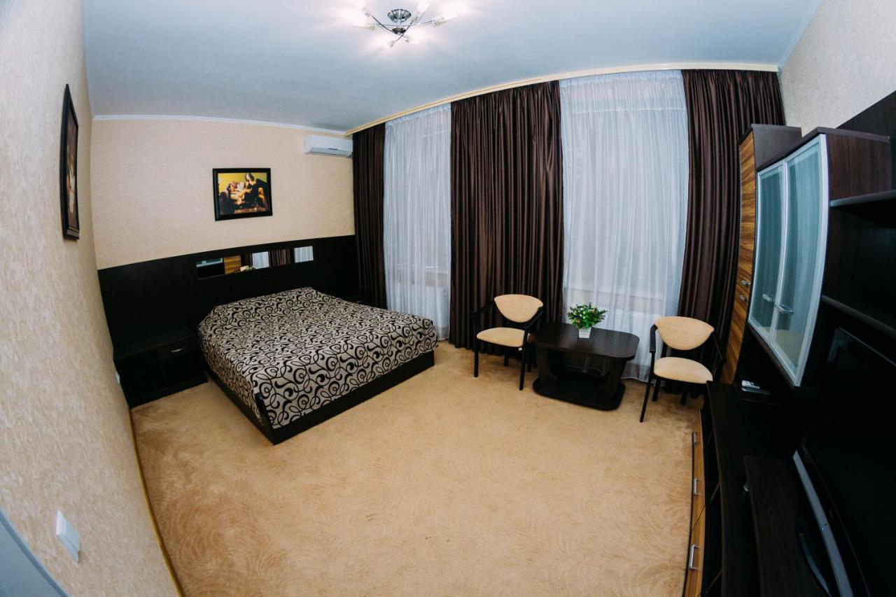 Delta Hotel Волкове Екстериор снимка